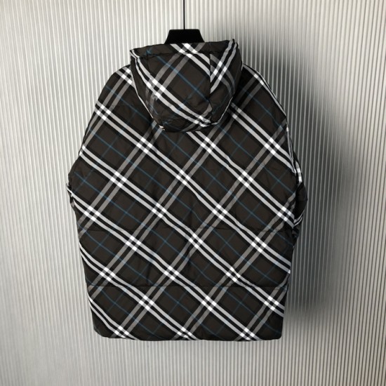 Burberry Reversible Check Nylon Snowdonia Puffer Jacket Black Burberry Reversible Check Nylon Snowdonia Puffer Jacket Black