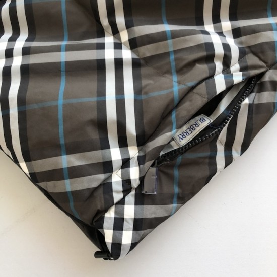 Burberry Reversible Check Nylon Snowdonia Puffer Jacket Black Burberry Reversible Check Nylon Snowdonia Puffer Jacket Black