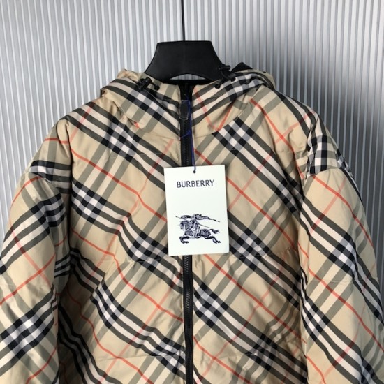 Burberry Reversible Check Nylon Snowdonia Puffer Jacket Burberry Reversible Check Nylon Snowdonia Puffer Jacket