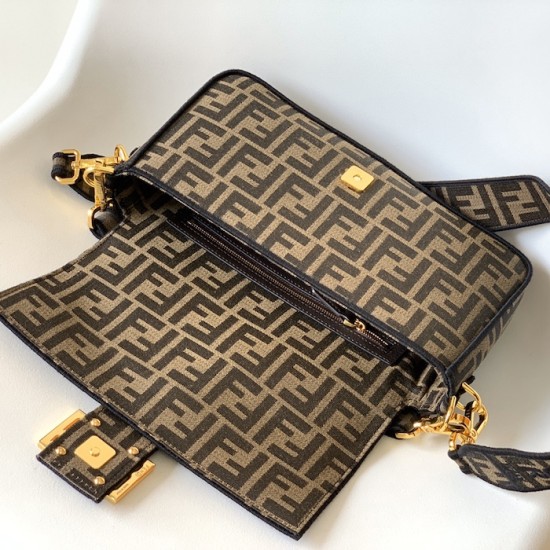 Fendi Baguette Brown FF jacquard fabric bag Fendi Baguette Brown FF jacquard fabric bag