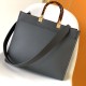 Fendi Sunshine Medium Green Leather and Elaphe Shopper Fendi Sunshine Medium Green Leather and Elaphe Shopper