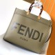 Fendi Sunshine Medium Dove Gray Leather Shopper Fendi Sunshine Medium Dove Gray Leather Shopper