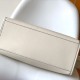Fendi Sunshine Medium White Leather Shopper Fendi Sunshine Medium White Leather Shopper
