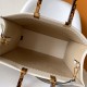 Fendi Sunshine Medium White Leather Shopper Fendi Sunshine Medium White Leather Shopper