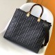 Fendi Sunshine Medium Black FF Zucca Leather Shopper Fendi Sunshine Medium Black FF Zucca Leather Shopper