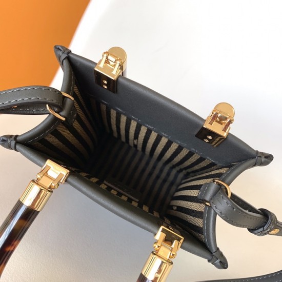 Fendi Mini Sunshine Shopper Green Leather and Elaphe Fendi Mini Sunshine Shopper Green Leather and Elaphe