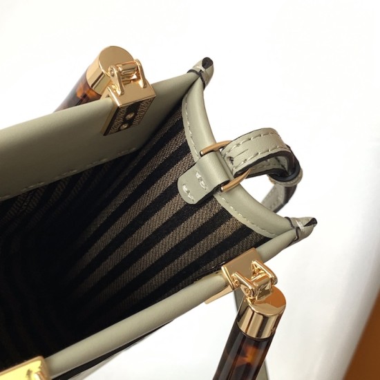 Fendi Mini Sunshine Shopper Green Leather Mini Bag Fendi Mini Sunshine Shopper Green Leather Mini Bag