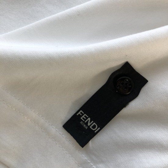 Fendi White cotton Fendilicious T-shirt Fendi White cotton Fendilicious T-shirt
