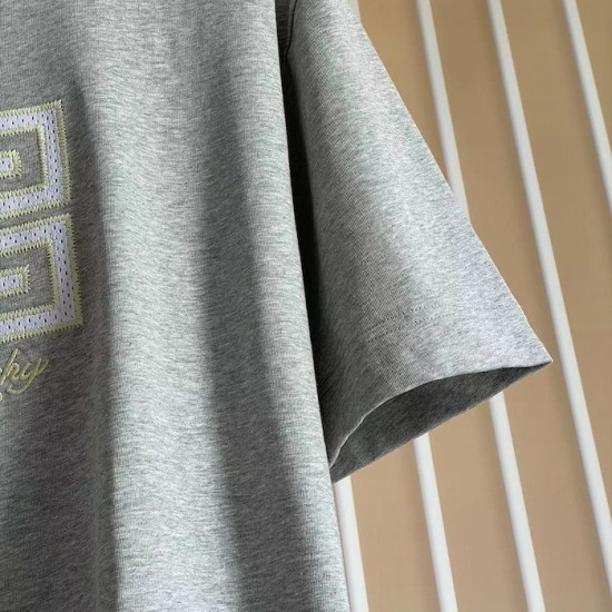 Givenchy 4G t-shirt in cotton Grey Givenchy 4G t-shirt in cotton Grey