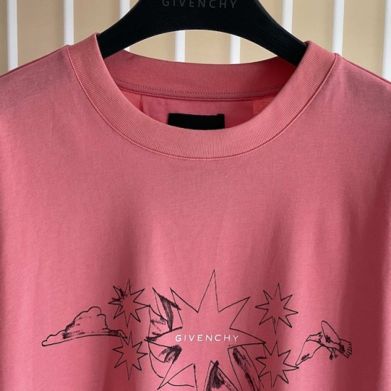 Givenchy Boxy fit t-shirt in cotton GIVENCHY Tarot Pink Givenchy Boxy fit t-shirt in cotton GIVENCHY Tarot Pink