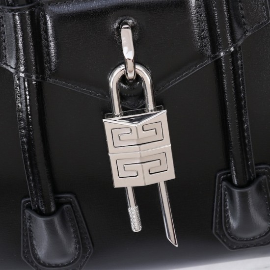 Givenchy Mini Antigona Lock bag in Box leather black Givenchy Mini Antigona Lock bag in Box leather black