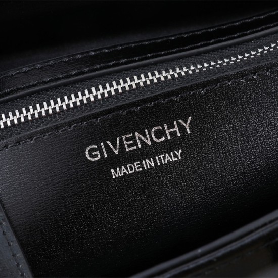 Givenchy Mini Antigona Lock bag in Box leather black Givenchy Mini Antigona Lock bag in Box leather black