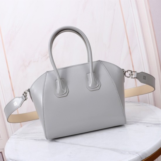 Givenchy Small Antigona bag in Box leather Grey Givenchy Small Antigona bag in Box leather Grey