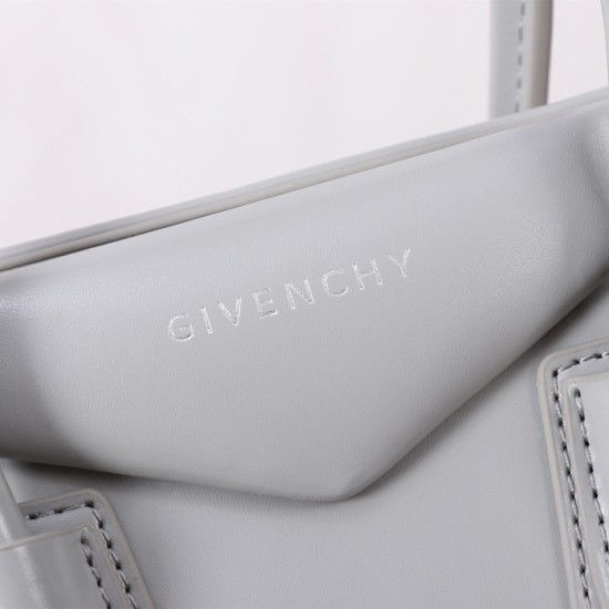 Givenchy Small Antigona bag in Box leather Grey Givenchy Small Antigona bag in Box leather Grey