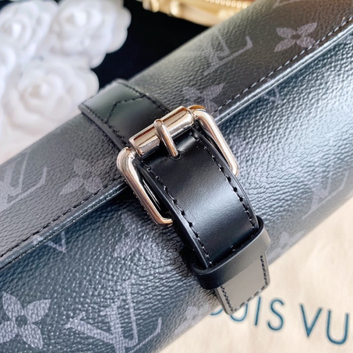 Shop Louis Vuitton 2022 SS 3 Watch Case (M47530, M43385) by nordsud