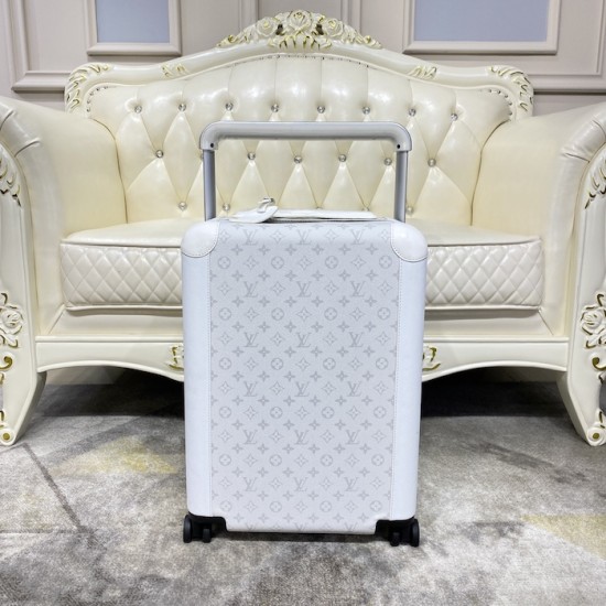 Louis Vuitton Optic White Horizon 55 M10149 Louis Vuitton Optic White Horizon 55 M10149