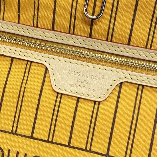 Louis Vuitton Reversible Neverfull Bandoulière Inside Out MM M11947 Louis Vuitton Reversible Neverfull Bandoulière Inside Out MM M11947