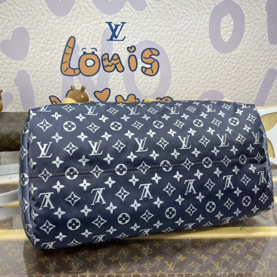 Louis Vuitton Frost Gradient Silver Keepall Bandoulière 45 M12067 Louis Vuitton Frost Gradient Silver Keepall Bandoulière 45 M12067