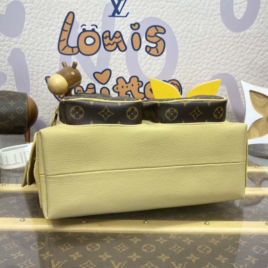 Louis Vuitton Hobo Cargo Bag M12697 Louis Vuitton Hobo Cargo Bag M12697