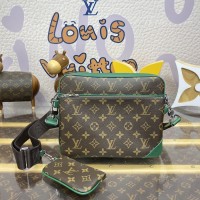 Louis Vuitton Monogram Canvas Trio Messenger M12766