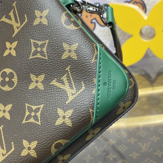 Louis Vuitton Monogram Canvas Trio Messenger M12766 Louis Vuitton Monogram Canvas Trio Messenger M12766