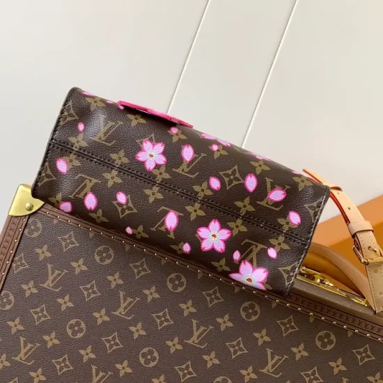 LV x TM Replica OnTheGo PM Tote - Premium Luxury Dupe Replica LV x TM OnTheGo PM Tote - Collab Monogram Design