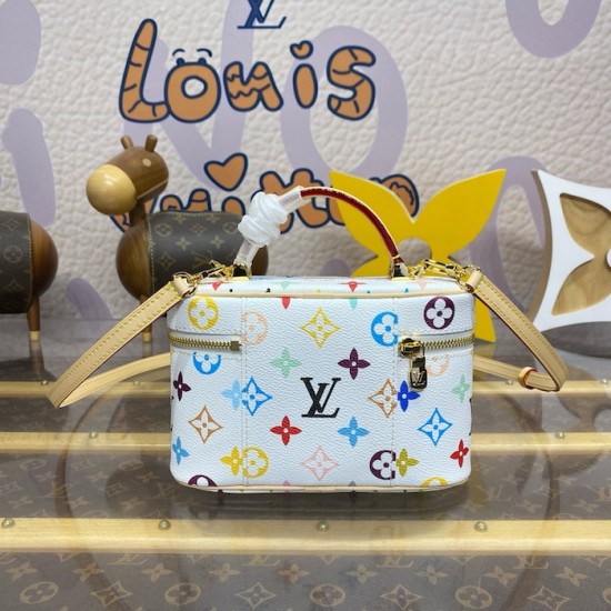LV x TM Vanity Chain Pouch M13662 LV x TM Vanity Chain Pouch M13662