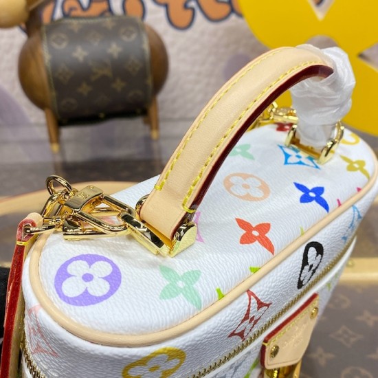 LV x TM Vanity Chain Pouch M13662 LV x TM Vanity Chain Pouch M13662