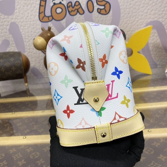 LV x TM Cosmetic Pouch GM M13743 LV x TM Cosmetic Pouch GM M13743