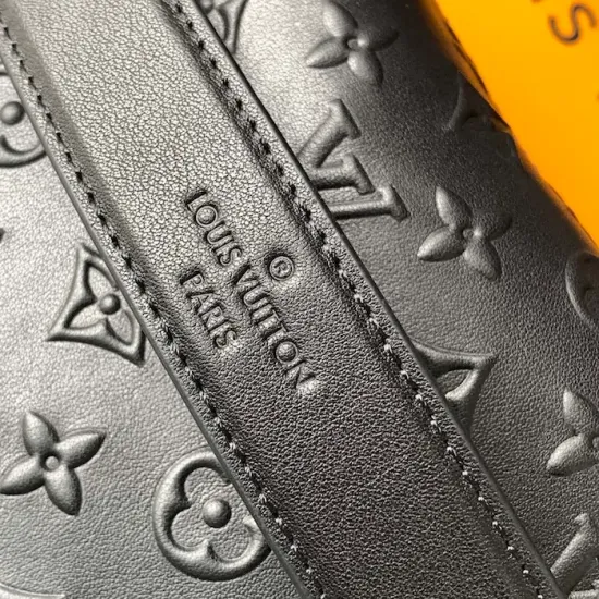 Replica LV-Style Side Trunk MM - Premium Crossbody Dupe Replica LV-Inspired Side Trunk MM Crossbody Bag - Iconic Geometric Desig