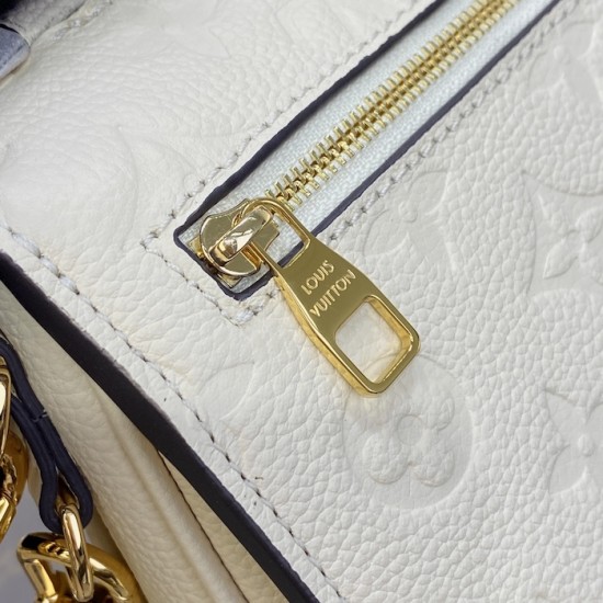 Louis Vuitton Pochette Métis East West M22942 Louis Vuitton Pochette Métis East West M22942