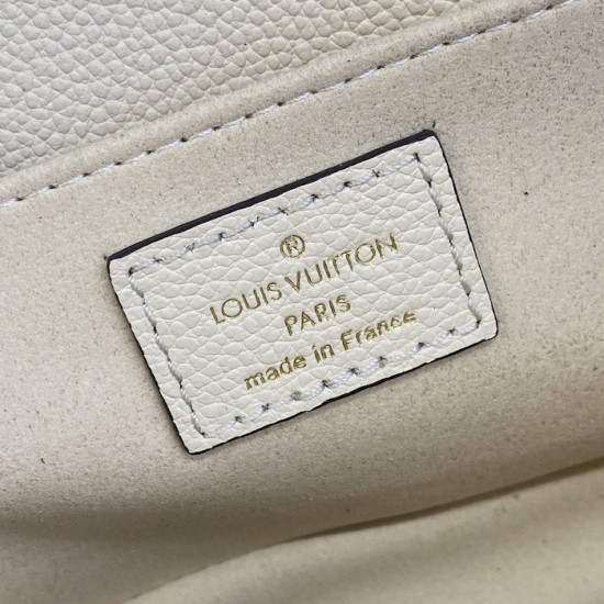 Louis Vuitton Pochette Métis East West M22942 Louis Vuitton Pochette Métis East West M22942
