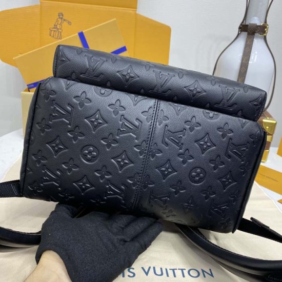 Louis Vuitton Discovery Backpack M46553 Louis Vuitton Discovery Backpack M46553