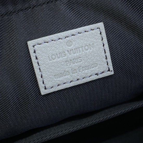 Louis Vuitton Monogram Shadow Trio Messenger M46603 Louis Vuitton Monogram Shadow Trio Messenger M46603