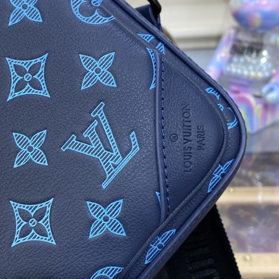 Louis Vuitton Monogram Shadow Trio Messenger M46604 Louis Vuitton Monogram Shadow Trio Messenger M46604