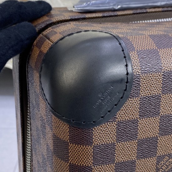 Louis Vuitton Damier Ebene Horizon 55 N23304 Louis Vuitton Damier Ebene Horizon 55 N23304