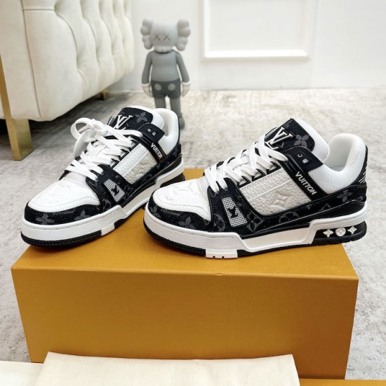 LV Trainer Sneaker 1A9JG6 LV Trainer Sneaker 1A9JG6