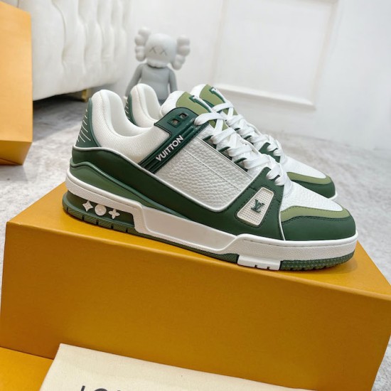 LV Trainer Sneaker 1A9JGG LV Trainer Sneaker 1A9JGG