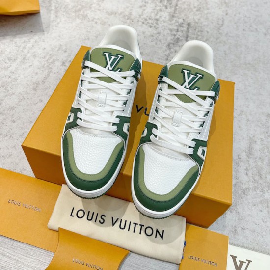 LV Trainer Sneaker 1A9JGG LV Trainer Sneaker 1A9JGG