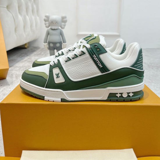 LV Trainer Sneaker 1A9JGG LV Trainer Sneaker 1A9JGG