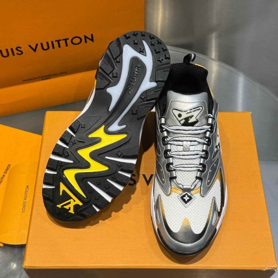 LV Runner Tatic Sneaker 1ADI7C LV Runner Tatic Sneaker 1ADI7C
