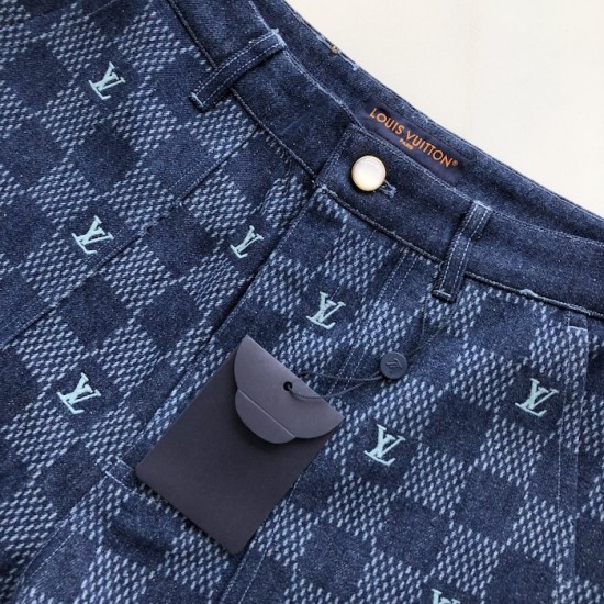 Louis Vuitton Embroidered Damier Denim Shorts 1AFVO9 Louis Vuitton Embroidered Damier Denim Shorts 1AFVO9