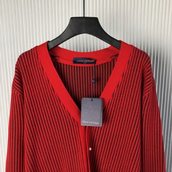 Louis Vuitton LV x Park Seo-Bo Wool Cardigan 1AFXY0 Louis Vuitton LV x Park Seo-Bo Wool Cardigan 1AFXY0