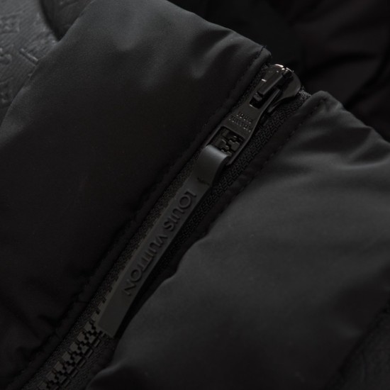 Louis Vuitton Down Blouson 1AFA34 Louis Vuitton Down Blouson 1AFA34