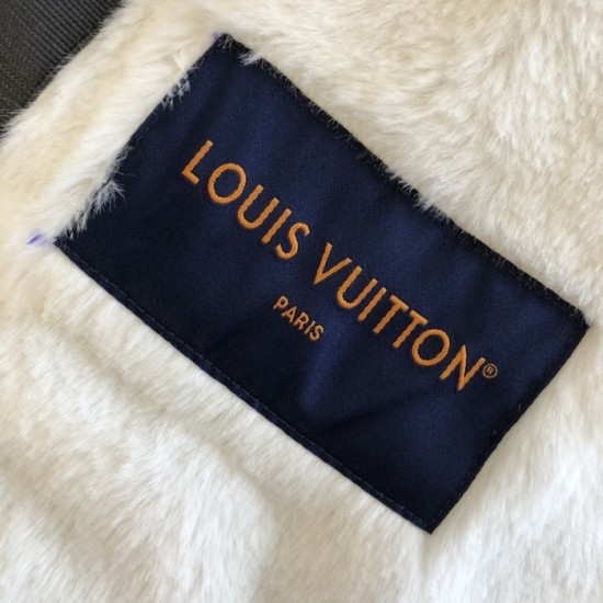 Louis Vuitton Monogram Down Jacket 1AGIRP Louis Vuitton Monogram Down Jacket 1AGIRP