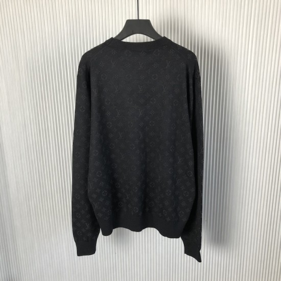 Louis Vuitton Monogram Embellished Wool Evening Crewneck 1AGJU6 Louis Vuitton Monogram Embellished Wool Evening Crewneck 1AGJU6
