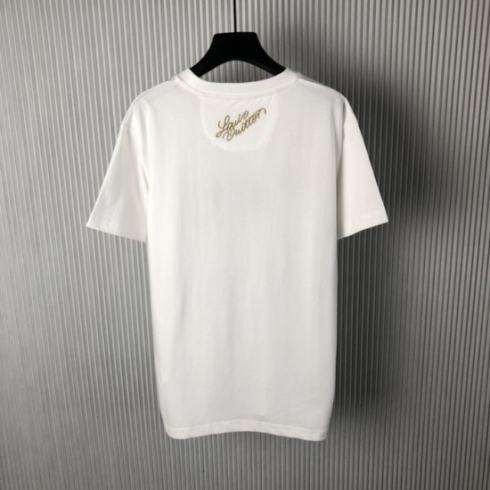 Louis Vuitton Embellished Cotton T-Shirt 1AGJZR Louis Vuitton Embellished Cotton T-Shirt 1AGJZR