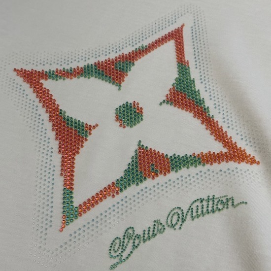 Louis Vuitton Monogram Flower 3D Gradient Print T-Shirt 1AGTRH Louis Vuitton Monogram Flower 3D Gradient Print T-Shirt 1AGTRH
