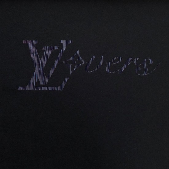 Louis Vuitton Iridescent LV Vers T-Shirt 1AGTSF Louis Vuitton Iridescent LV Vers T-Shirt 1AGTSF