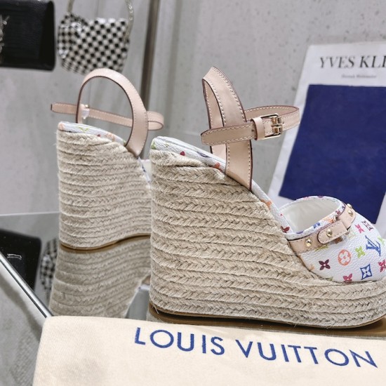 LV x TM Helios Wedge Sandal 1AGYX0 LV x TM Helios Wedge Sandal 1AGYX0